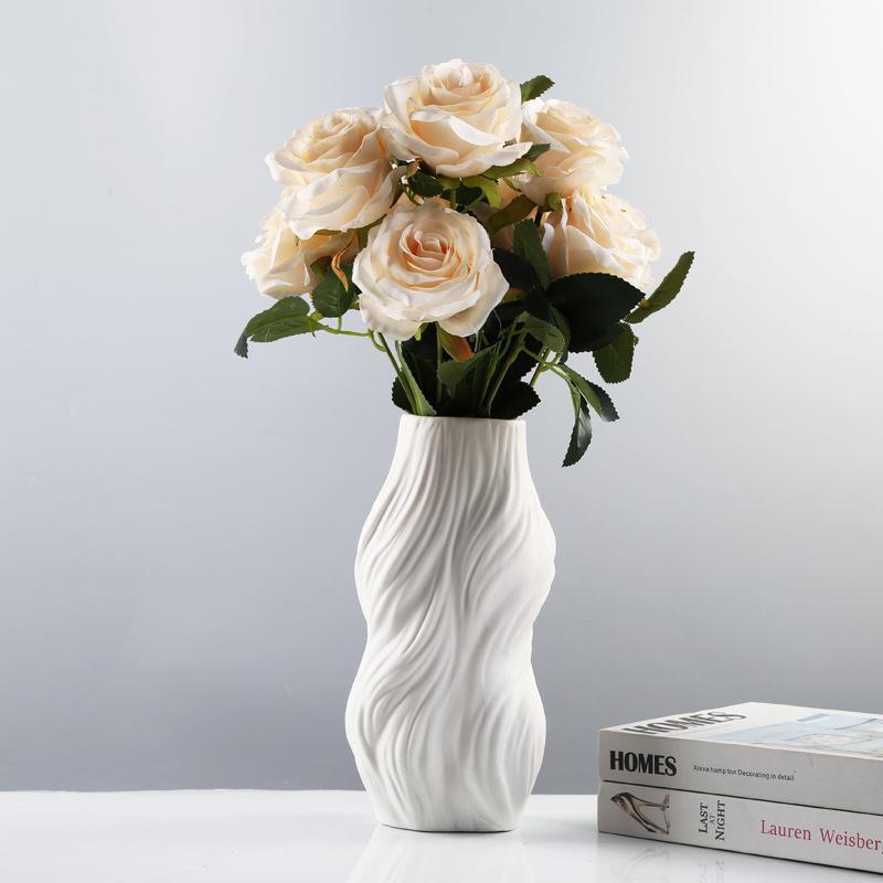 White Ceramic Flower Vase - Elegant Ornament for Home Decor 