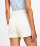 Palmer Fit Ivory Shorts with Eyelet Pocket Detail