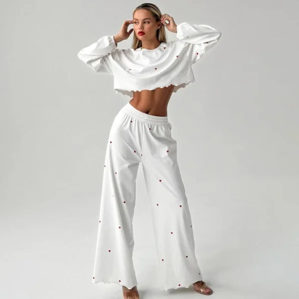 Cozy Autumn Heart Print Pajamas – Long Sleeve & Pants Homewear Set