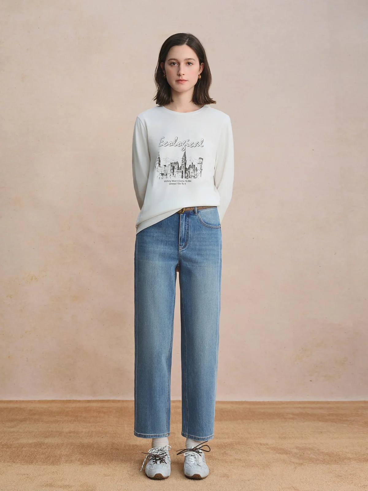 Plus-Size Stretch Straight Cropped Tapered Jeans – Fall 2025 Slimming Denim